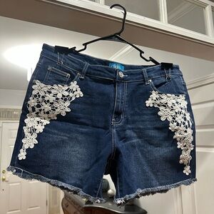 Dark Blue Jean Shorts with White Lace by Dkin 💙💙